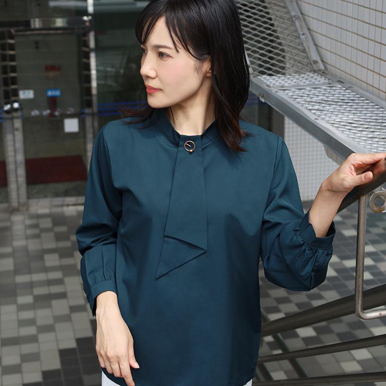 新品　ICB スカーフタイ長袖ブラウス ICB（アイシービー） ブラウス シャツ 「UVケア・速乾・洗える