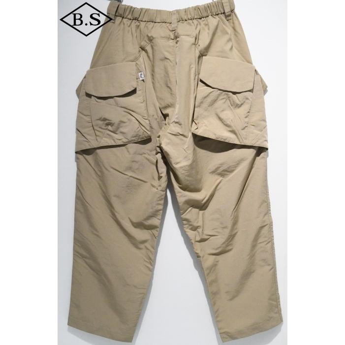 COMFY OUTDOOR GARMENT シーエムエフ アウトドアガーメント CMF