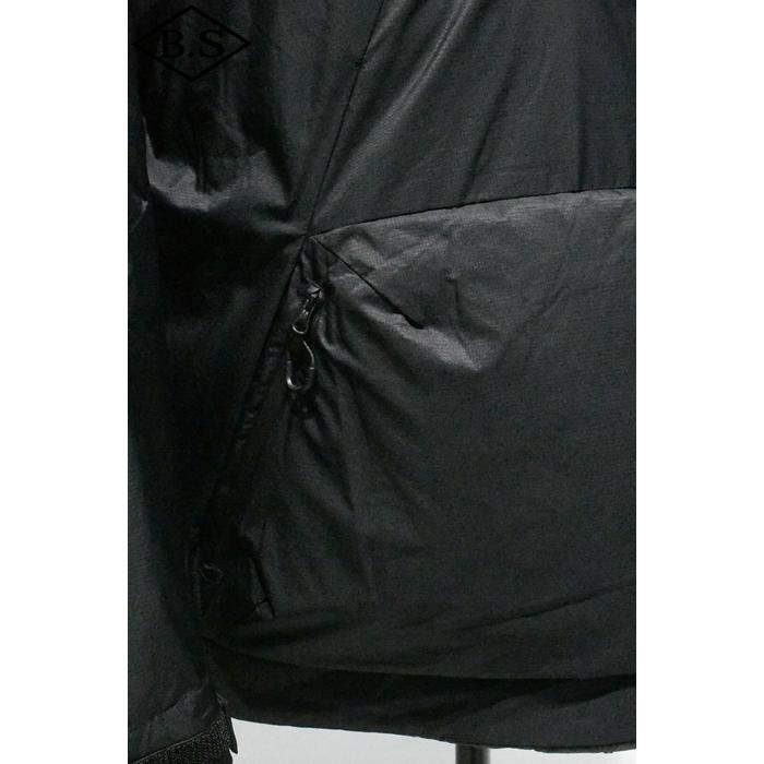 シーエムエフ アウトドアガーメント CMF OUTDOOR GARMENT アウター CMF2502-J01C SLASH DOWN L7 BLACKの画像
