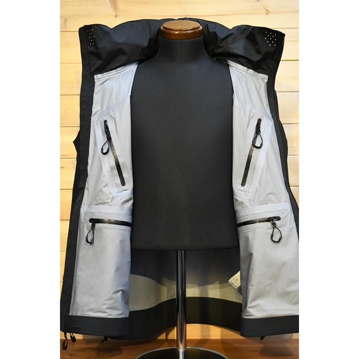 COMFY OUTDOOR GARMENT シーエムエフ アウトドアガーメント アウター