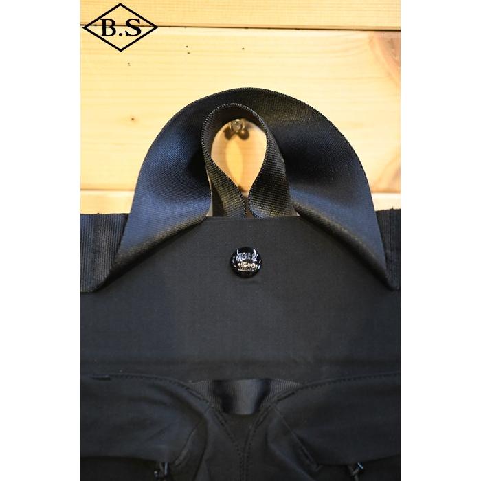 COMFY OUTDOOR GARMENT シーエムエフ アウトドアガーメント CMF