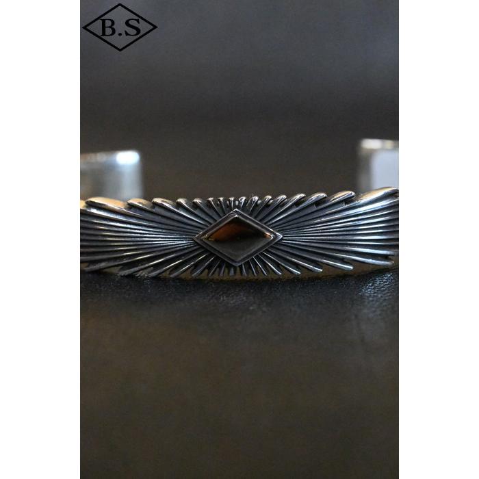 Indian Jewelry インディアンジュエリー 小物 バングル F22-413 ナバホ