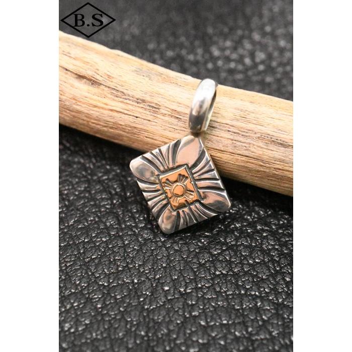 Indian Jewelry インディアンジュエリー 小物 ペンダントトップ F19