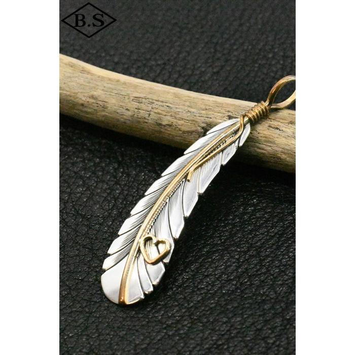 インディアンジュエリー INDIAN JEWELRY 小物 ペンダントトップ F18-297 ナバホ族 Tanya Mace ターニャメイス イーグルフェザー スタンプ ハートの画像