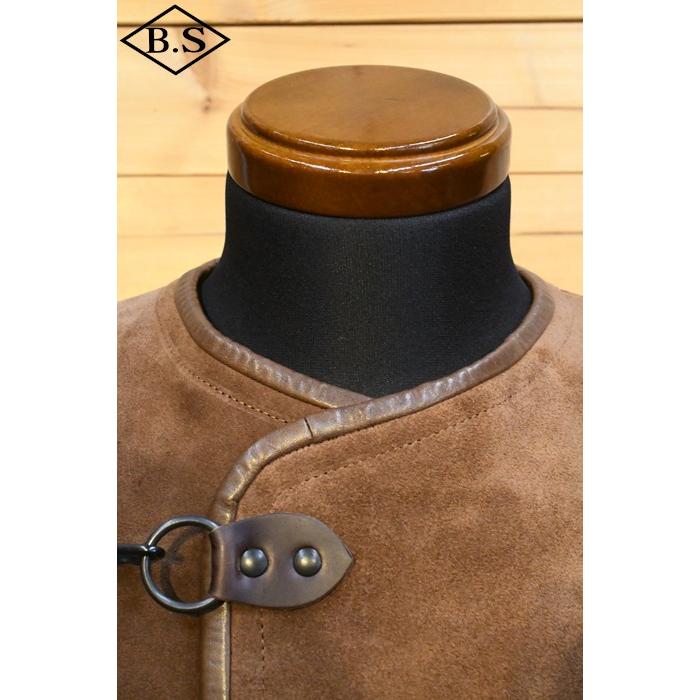 ナイジェルケーボン Nigel Cabourn ベスト 80490090000 Captain Vest Oil Velour レザーベスト Brown ブラウンの画像