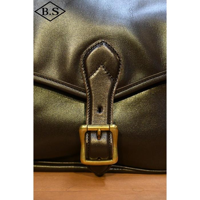 オーパス インセプション OPUS INCEPTION バッグ IPHSB-11 HORSE HIDE MAIL BAG (MEDIUM) ブラウンの画像