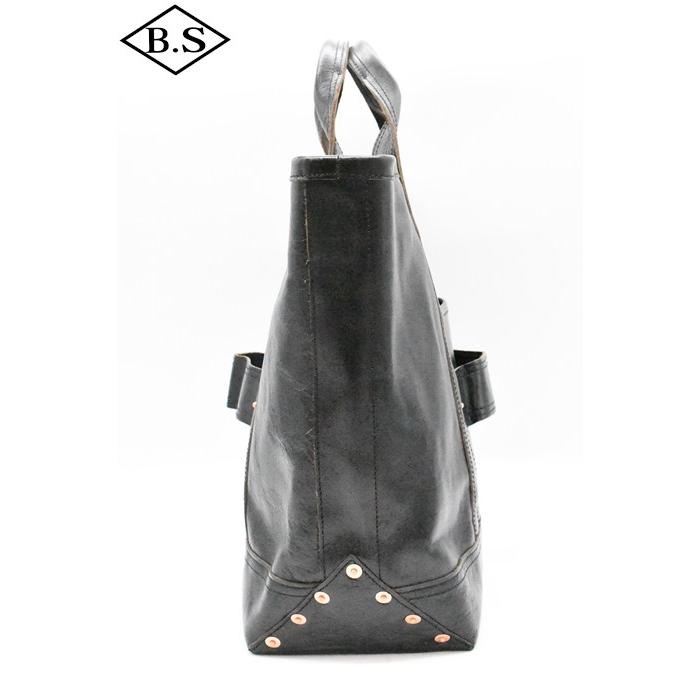 オーパス インセプション OPUS INCEPTION バック IPHSB-18 HORSE HIDE COAL BAG (MEDIUM)の画像