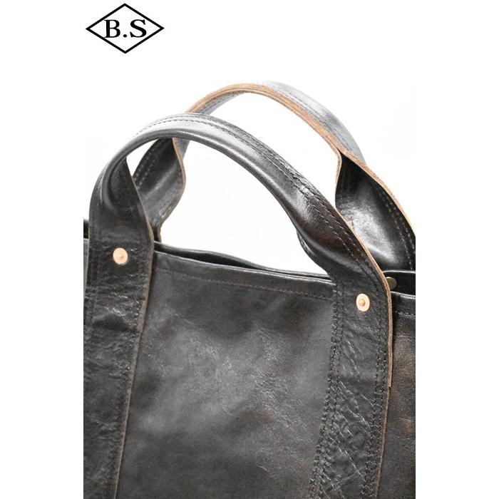 オーパス インセプション OPUS INCEPTION バック IPHSB-19 HORSE HIDE COAL BAG (LARGE)の画像