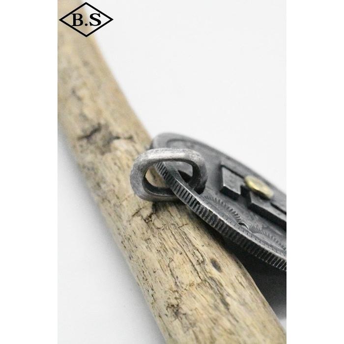 ウエストライド WESTRIDE ペンダントトップ BIRDHEAD SWASTIKA PENDANTの画像
