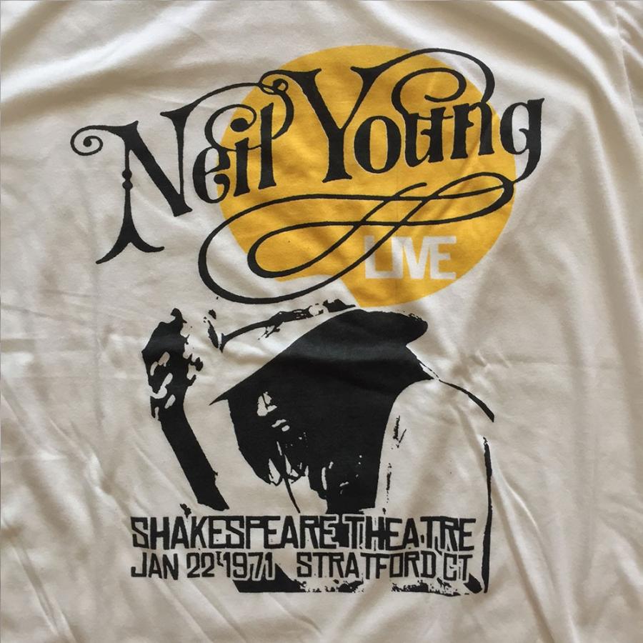 日本未入荷 Vtg T ロックtシャツ S M L Xl Neal Young ニールヤング 05 Roc12 5 Maestro Nt 通販 Yahoo ショッピング