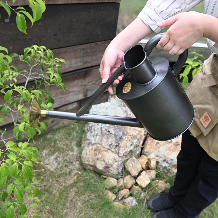 HAWS 英国 トラディショナルカン 4.5L グラファイト ブラック系