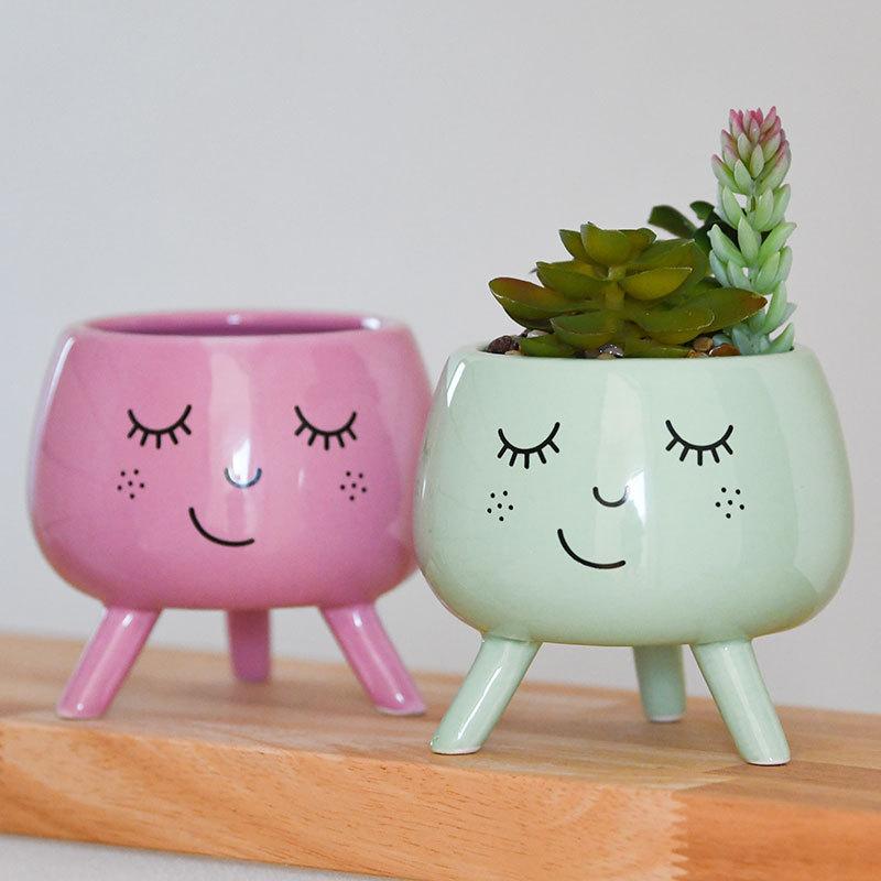 Ivyline 脚付きフェイスポット Lサイズ ライラック ピンク 直径約10cm 植木鉢 鉢底穴なし 陶器 ギフト Iv Cfpll10 芝生のことならバロネスダイレクト 通販 Yahoo ショッピング