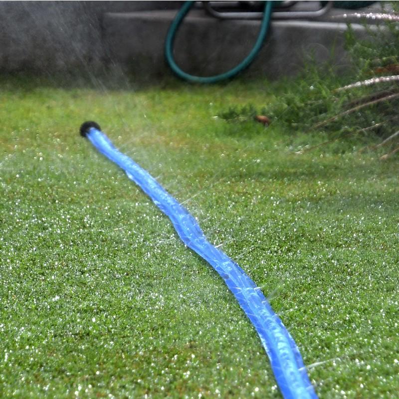 タカギ 散水チューブ 10m コネクター別売り Tk G410 芝生のことならバロネスダイレクト 通販 Yahoo ショッピング