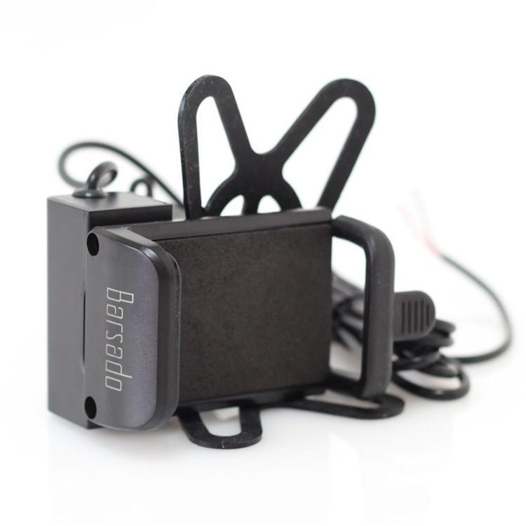 バイク用 USB 電源 2.4A(5V / 2.4A) ソケット付 急速充電 防水仕様 スマホ スマートフォン ホルダー バー マウント 多機種対応 落下防止用 ラバーグリップ 付属 |  | 05