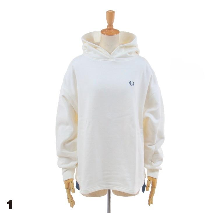 Fred Perry フレッドペリー レディース オーバーサイズシルエット スウェットパーカー プルオーバー Hooded Sweatshirt F5392 21春夏 新作 21sslt 291 81 F5392 Bas Clothing 通販 Yahoo ショッピング