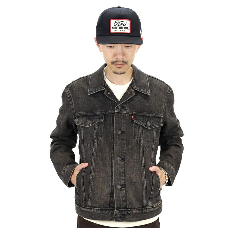 GUAPI ブラック デニムジャケット S GUAPI ALL BLACK EMBELLISHED DENIM JACKET – BLUE CITY NYC