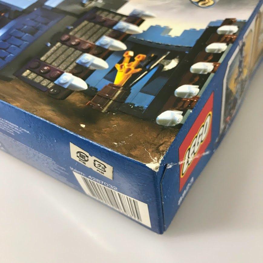正規品 新品未開封 LEGO レゴ ナイトキングダム　騎士の王国 8823 ミストランド・タワー　廃盤品　難有り DB-191-D 372_4