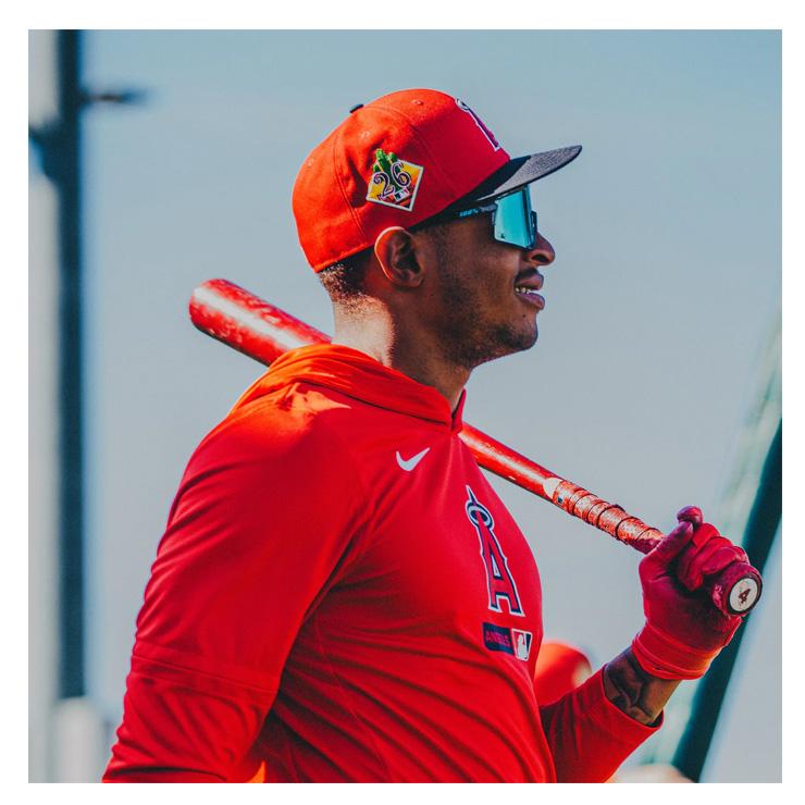 100% 100%(ワンハンドレッド) スポーツサングラス MLB
