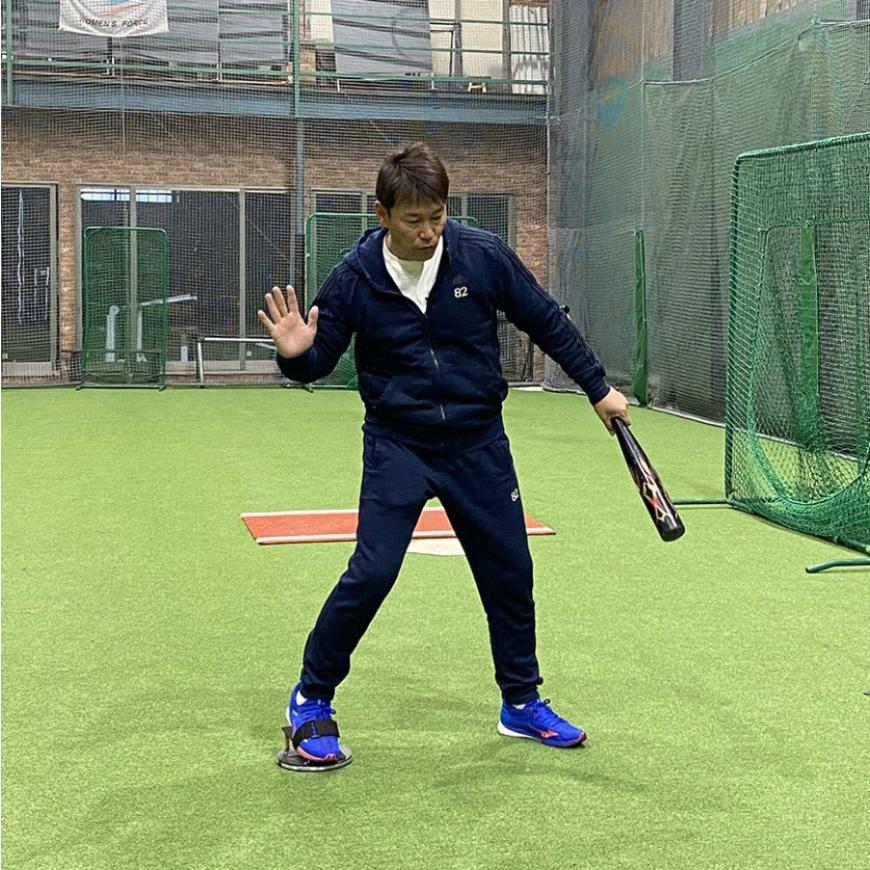 FIELD FORCE（フィールドフォース） 下半身の力をインパクト力に変える