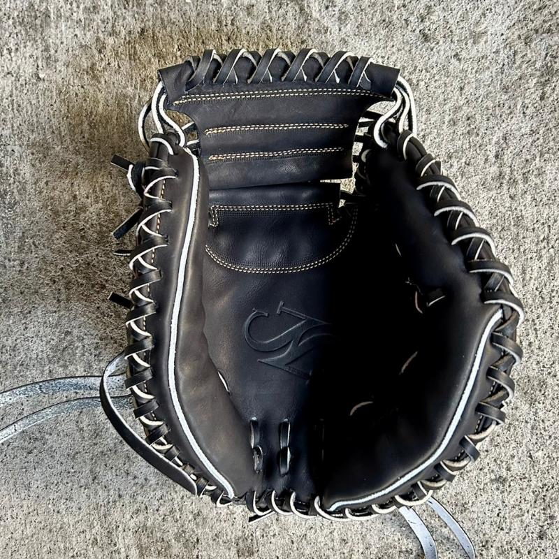 【予約受付】HSN 硬式軟式兼用キャッチャーミット HSN-002 ブラック 小さめ 縦型 高校野球対応 日本製 |  | 01