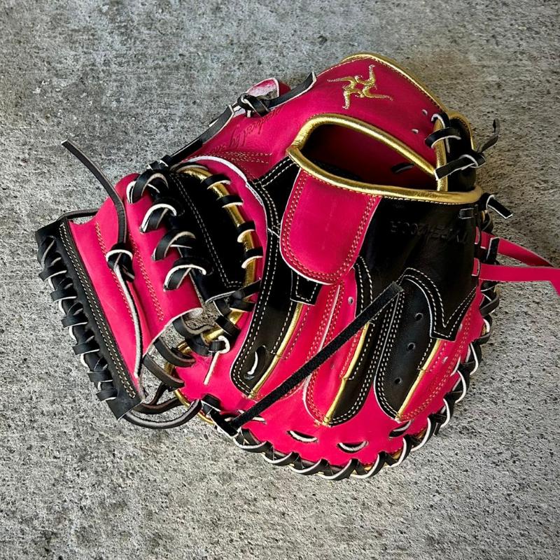 要 軟式キャッチャーミット TYPE-C200R 小さめ 縦型 ブラック×ピンク