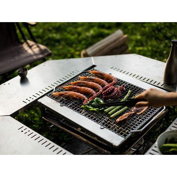 新品未使用　スノーピーク 焚火台SR + 焼アミステンレスハーフ Pro. 05011sp013-m.jpg