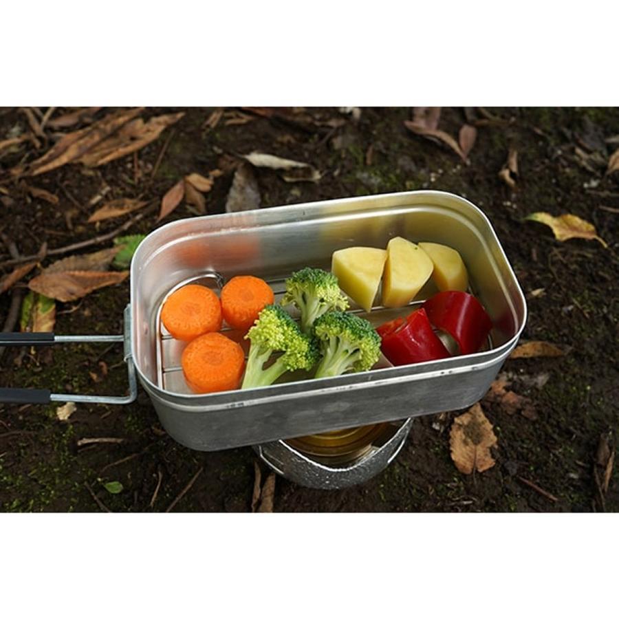 トランギア ラージメスティン用SSメッシュトレイ (TR-SS209) ／ 専用オプション 底網 キャンプ 登山 蒸し料理 蒸し焼き | Trangia | 02