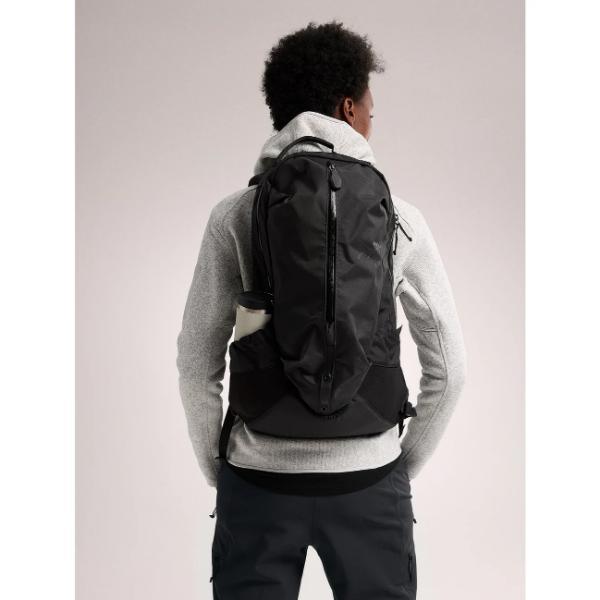 金土日値下げ『美品』ARC’TERYX アークテリクス アロー22 バックパック ARC'TERYX（アークテリクス） アロー 22 バックパック (X00000747301