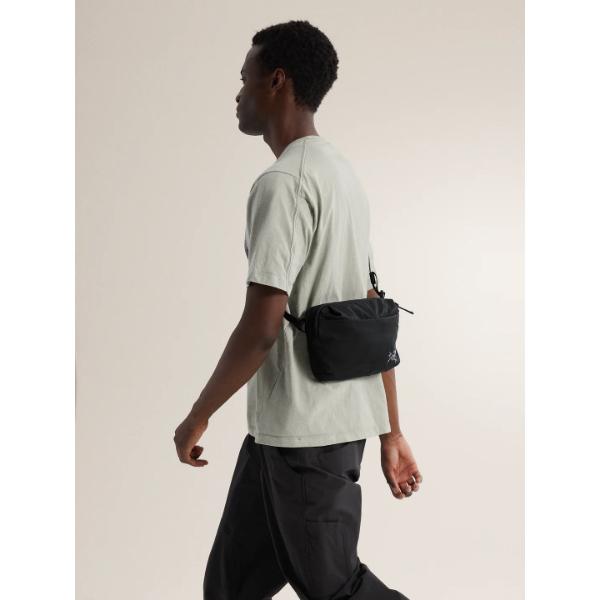 アークテリクス ヒリアド 6L クロスボディバッグ ブラック ARC'TERYX（アークテリクス） ヒリアド クロスボディ (X000010359