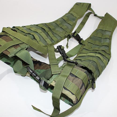 MILITARY US MOLLE ロードベアリングベスト(LBV) 米軍放出品 MILITARY US MOLLE ロードベアリングベスト(LBV) 米軍放出品