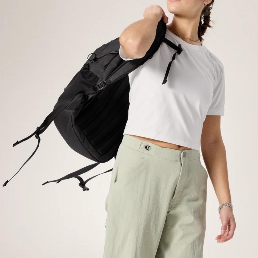 ARC'TERYX（アークテリクス） 【 アークテリクス マンティス 26 バック