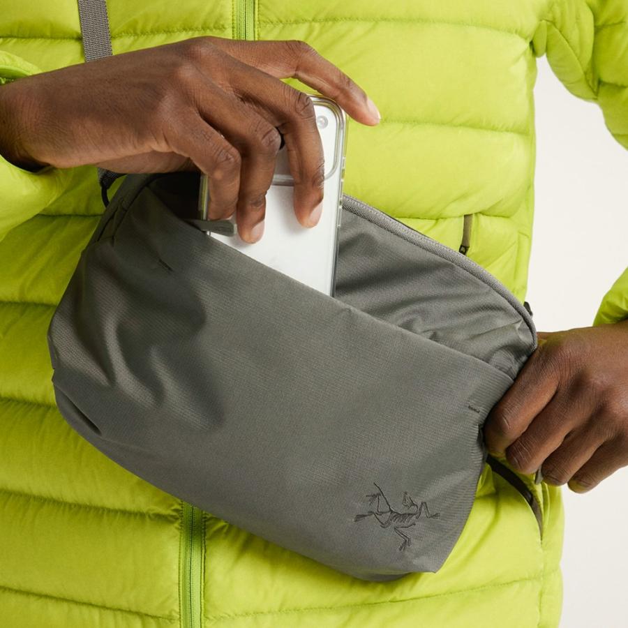 ARC'TERYX（アークテリクス） 【 アークテリクス ヒリアド 6 クロス