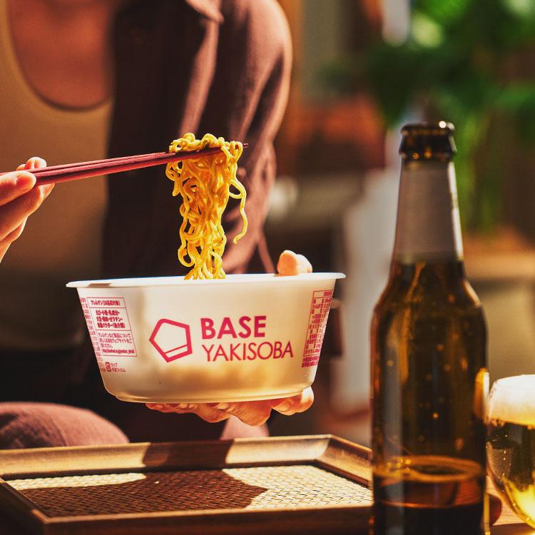 ベース 焼きそば トムヤムまぜそば カップ麺 8個 非常食 塩分ひかえめ ダイエット食品 完全栄養食 たんぱく質 ベースフード BASE FOOD | BASE FOOD | 06