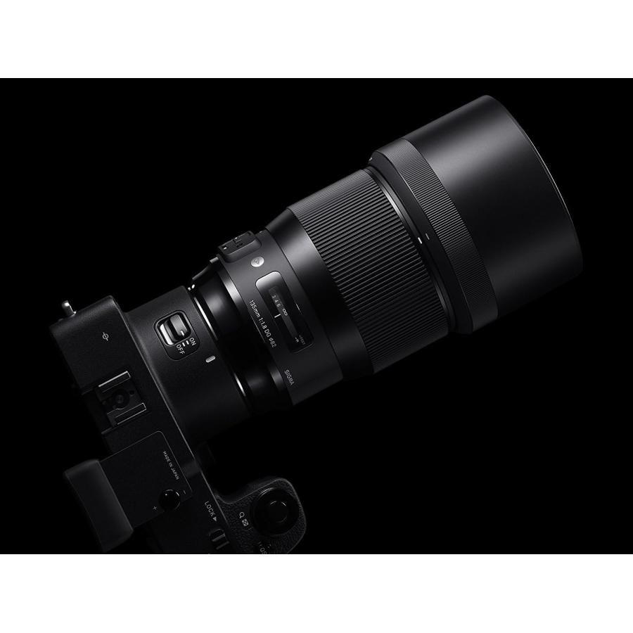 シグマ（SIGMA） Canon EFマウント レンズ 135mm F1.8 DG HSM 単焦点