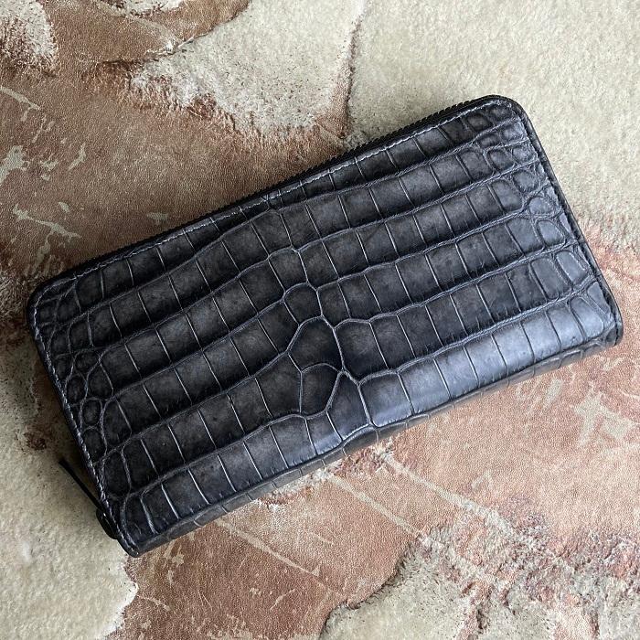 海外輸入 上品 ホワイト 個性的 一点物 白 メンズ革財布 ワニ革 シック ワイルド 黒 ブラック ラウンドファスナー長財布 墨染クロコダイル 財布 帽子 ファッション小物
