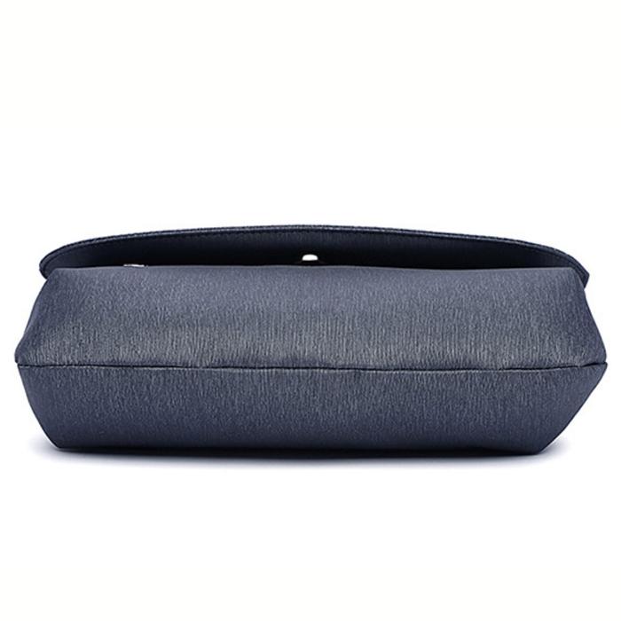 ショルダーバッグ 大容量 A4 肩掛け 肩ひも 斜め メンズ 男女兼用 防水 撥水 |  | 10