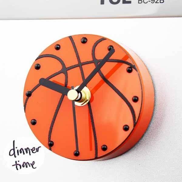 【メール便無料】 選ぶなら バスケットボール型のマグネット時計 wantannas.go.id wantannas.go.id