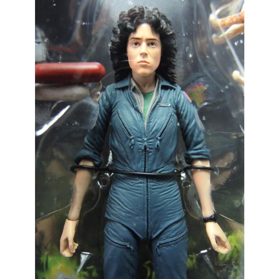 NECA エイリアン シリーズ4 エレン・リプリー ノストロモ号 ジャンプスーツ アクションフィギュア 7インチ |  | 04