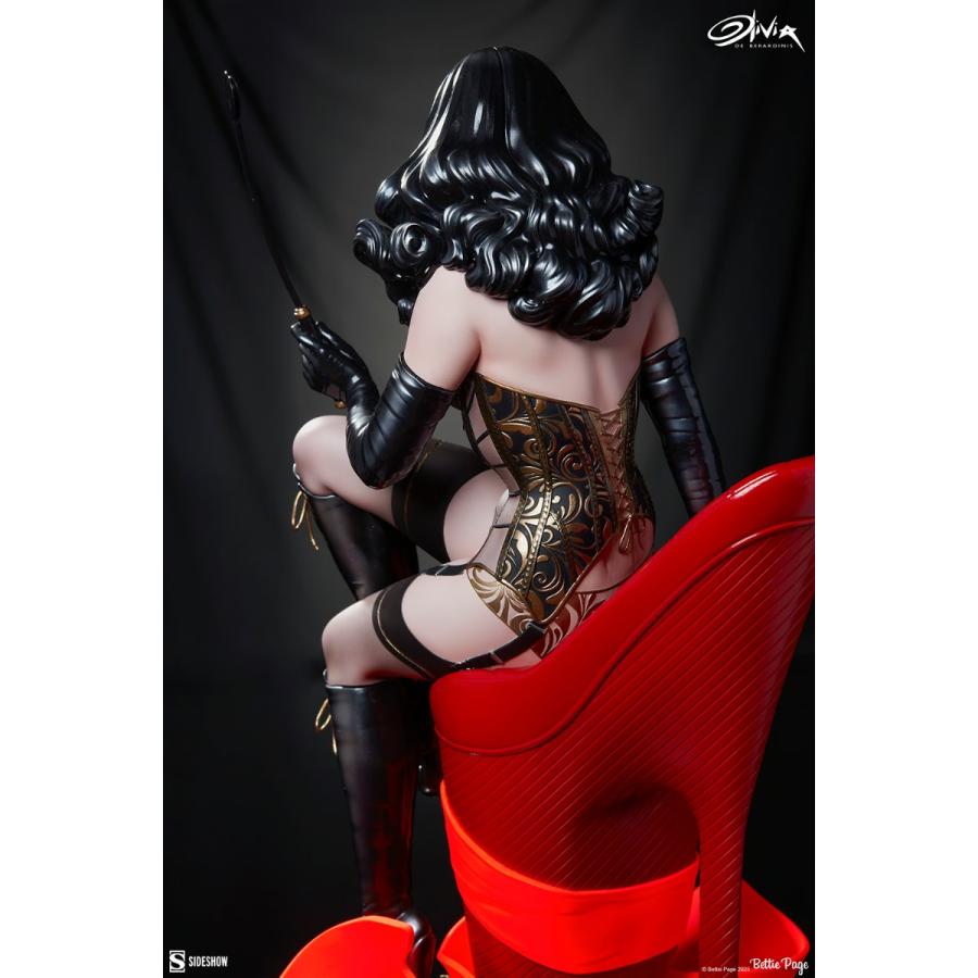 ベティ・ペイジ Bettie Page Love Hurts スタチュー 17インチ（約43cm） Sideshow |  | 03