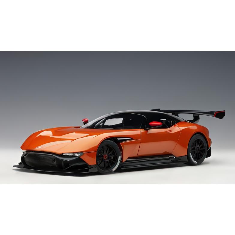 Aston Martin Vulcan クーペ 2015 オレンジ AA70264/ AUTOart 1/18 ミニカー | 
