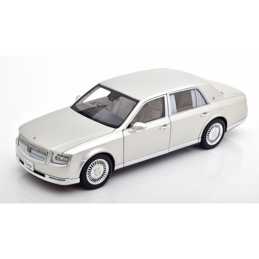 トヨタ センチュリー 2018 シルバー カーテン付き / AUTOart 1/18