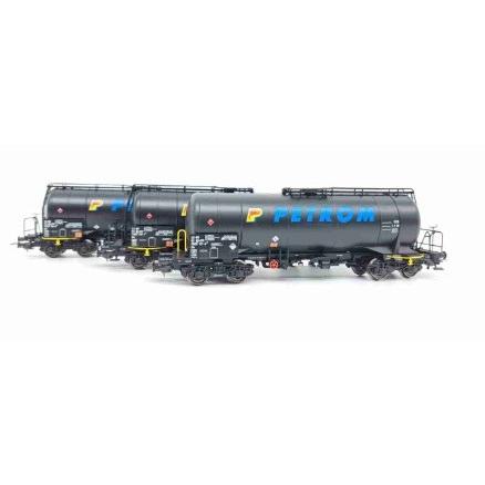 HOゲージ 鉄道模型 貨車 ACME CFR PETROM Era VI DC 3x Kesselwagen | 