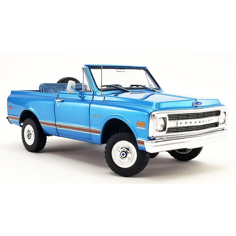 1970 Chevrolet K5 Blazer in Medium Blue Poly /ACME 1/18 ミニカー | 