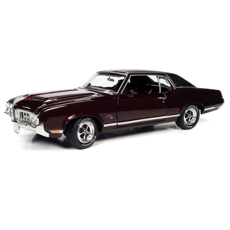 1970 Oldsmobile Cutlass SX in Burgundy Mist /AMEAMERICAN MUSCLE 1/18 ミニカー | 