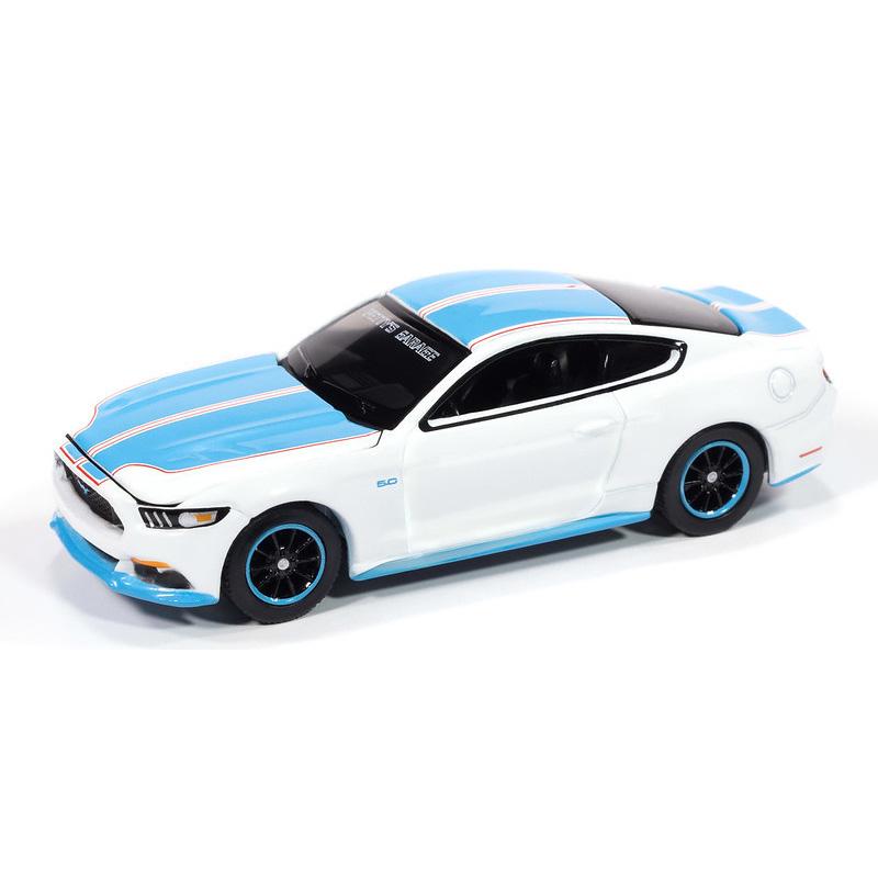 Ford Mustang GT King Premium 2016 AutoWorld 1/64 ミニカー | 