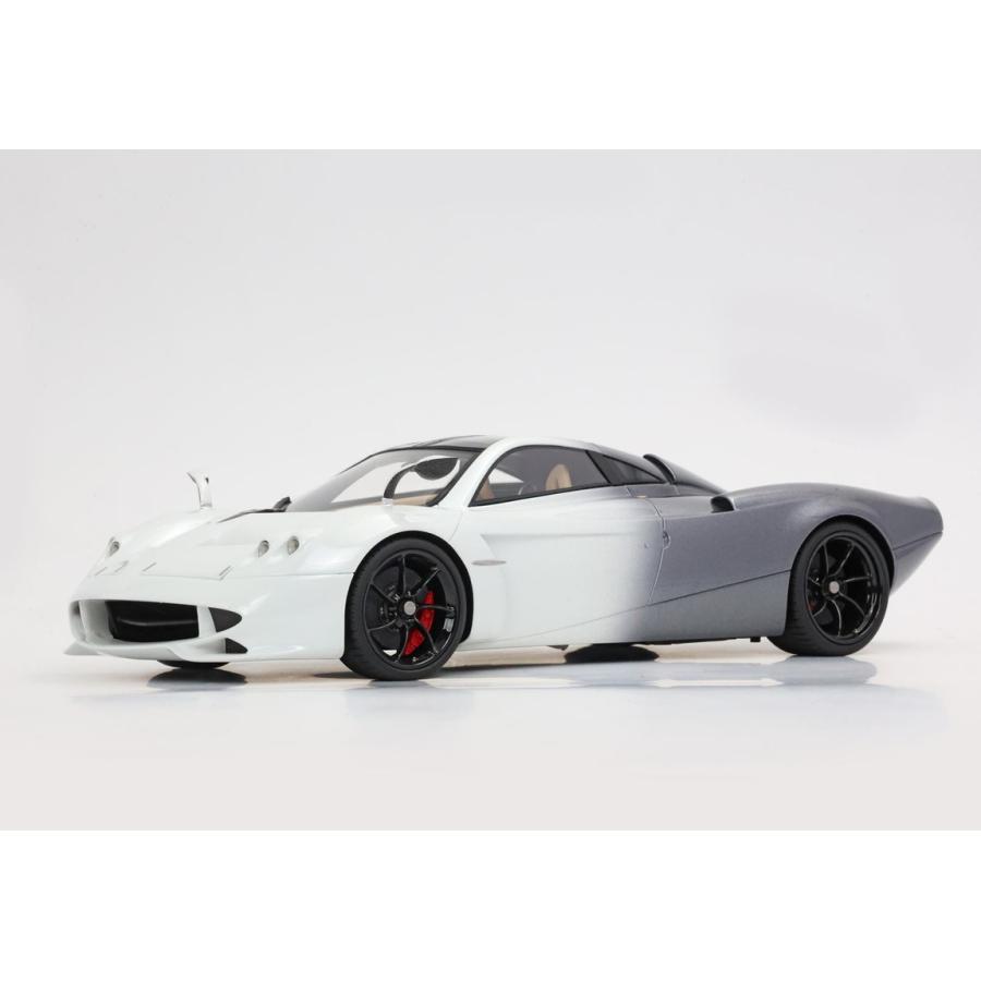 【予約】Paganiパガーニ Huayra Codalunga Bianco Malta Gray shade / BBR 1/43 ミニカー | 