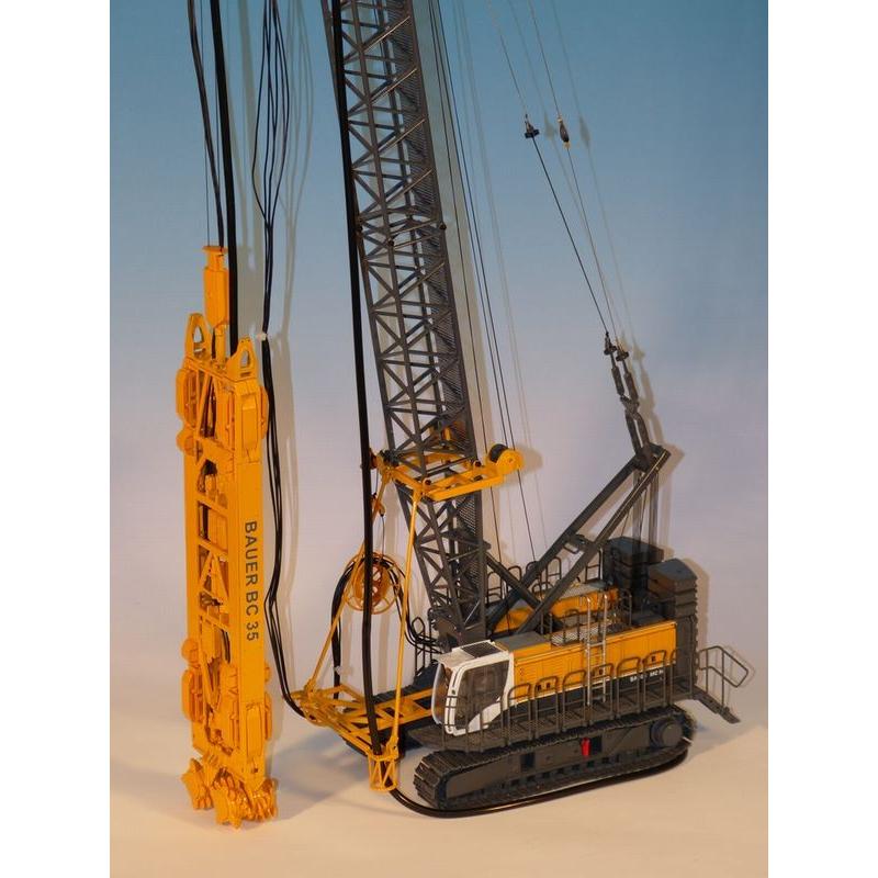 Bauer MC96 foundation crane with BC35 trench cutter 掘削機  /BYMO 1/50 ダイキャスト　建設機械模型 | 