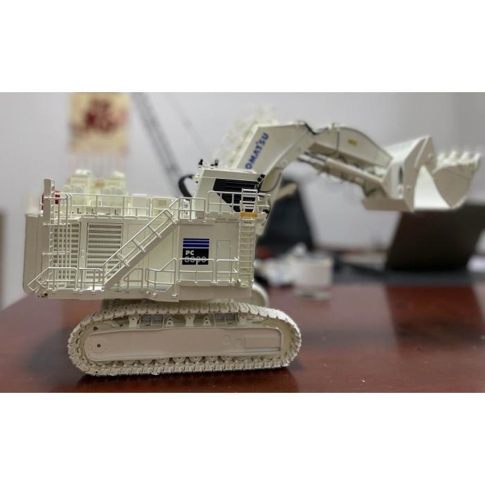 予約】6月以降発売予定KOMATSU 油圧ショベル PC8000-11 ディーゼル