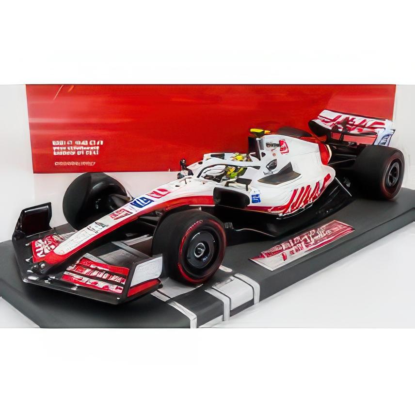 1/2 ヘルメット ハース フェラーリ F1 VF-22 マグヌッセン 2022