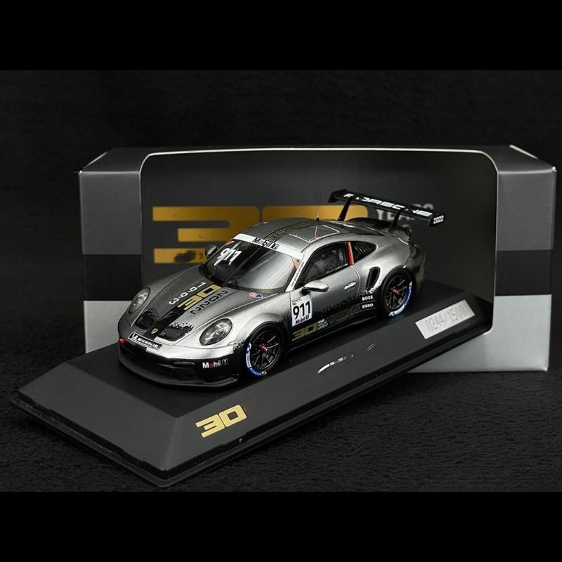 オートアート1/18 ポルシェ ディラーモデル 911 GT3 Cup